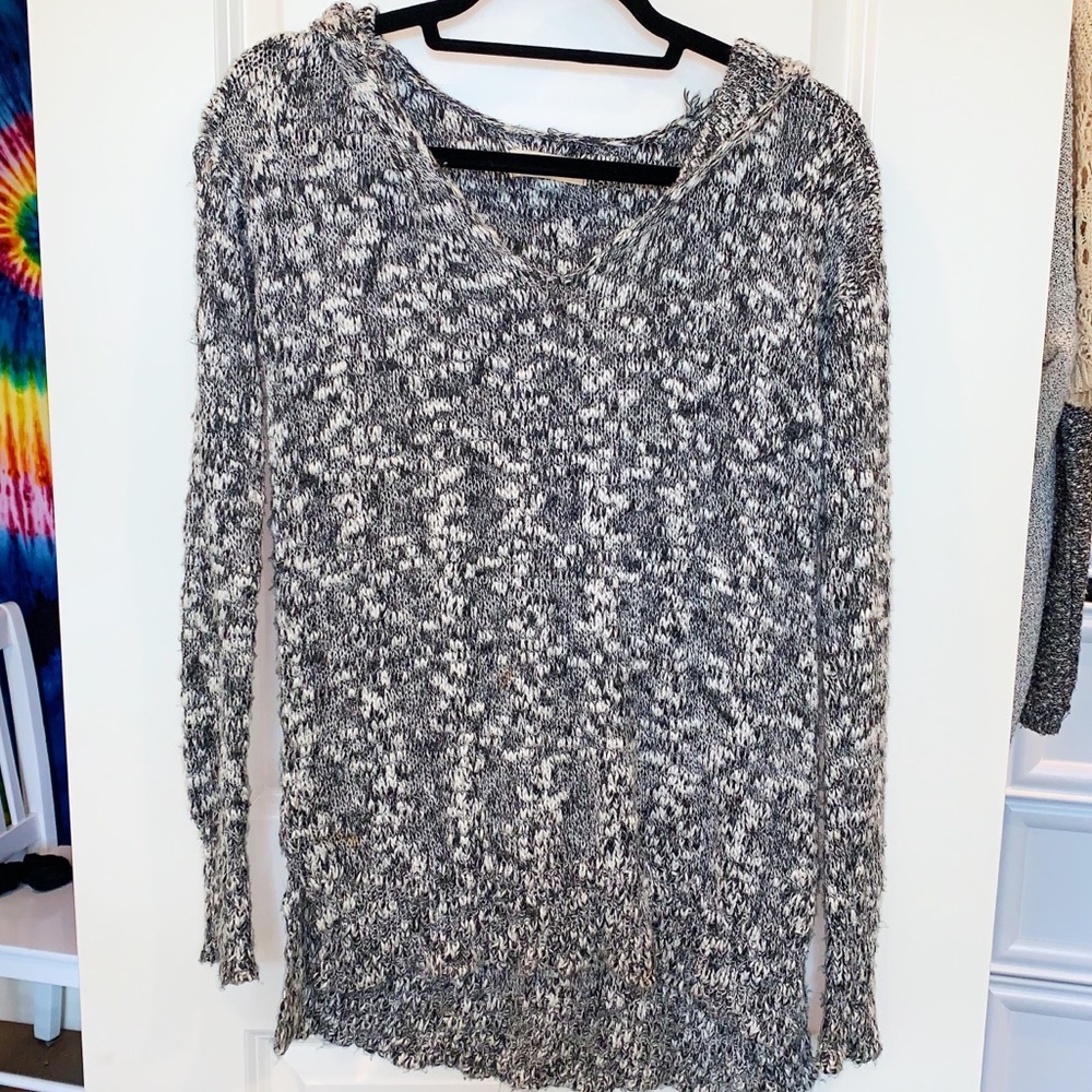 Hollister XS Knitted Over Sized Sweater With Hood